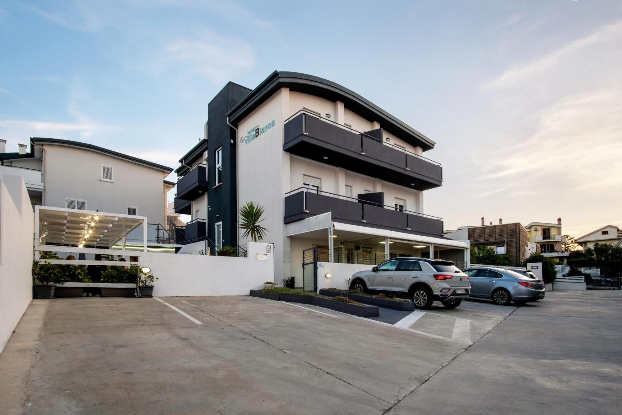 Villa Bianca Hotel & Spa 新萨尔沃 外观 照片
